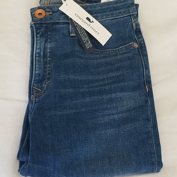 Vineyard Vines High Rise Skinny Ankle Jean - Picture 1 of 7